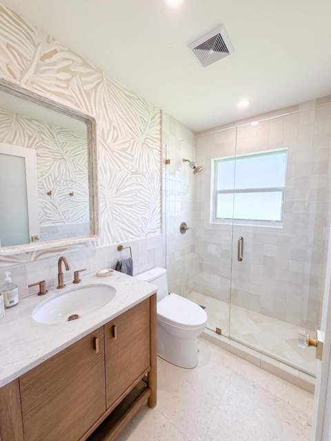 1584 Blue Water Terrace, Lauderdale-By-The-Sea FL - photo 10 of 15
