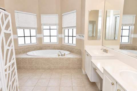 9570 Lantern Bay Circle, West Palm Beach FL - photo 16 of 47