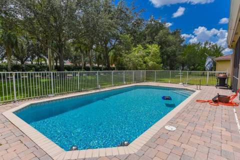 9570 Lantern Bay Circle, West Palm Beach FL - photo 22 of 47