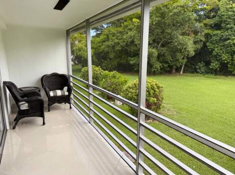 37 Oakridge C #37, Deerfield Beach FL - photo 7 of 13