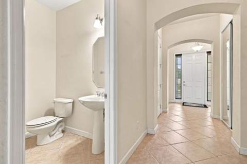 6179 NW Helmsdale Way, Port St. Lucie FL - photo 7 of 67