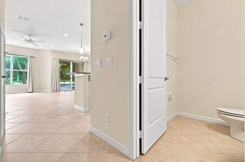 6179 NW Helmsdale Way, Port St. Lucie FL - photo 9 of 67