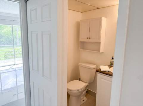 37 Oakridge C #37, Deerfield Beach FL - photo 12 of 13