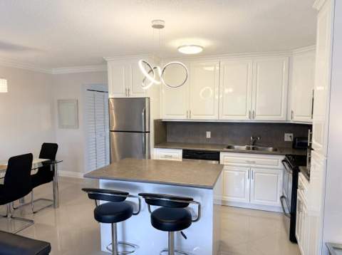 37 Oakridge C #37, Deerfield Beach FL - photo 6 of 13