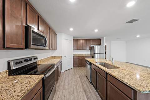 790 NW Kingston Street, Port St. Lucie FL - photo 12 of 25