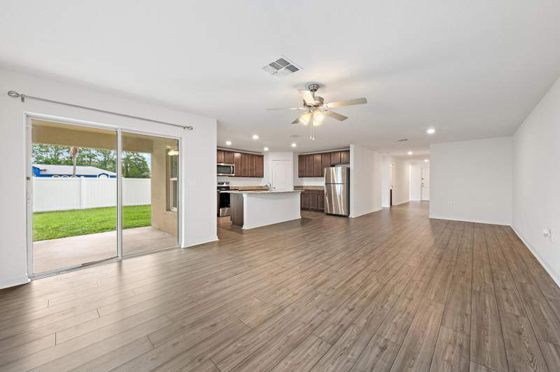 5 bedroom Single Family Residence at 790 NW Kingston Street, Port St Lucie Section 25, Port St. Lucie — photo 5