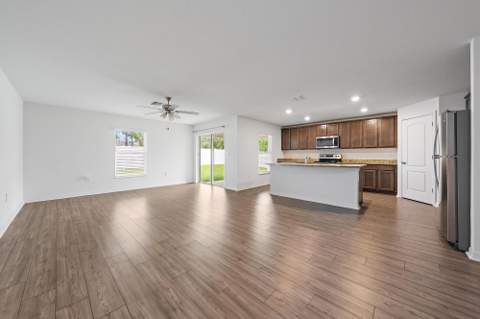 790 NW Kingston Street, Port St. Lucie FL - photo 8 of 25