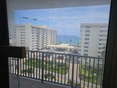 1150 Hillsboro Mile #812, Hillsboro Beach FL - photo 18 of 23