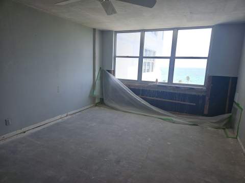 1150 Hillsboro Mile #812, Hillsboro Beach FL - photo 21 of 23