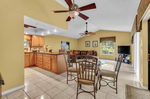 3839 NW 72nd Drive, Coral Springs FL - photo 8 of 43