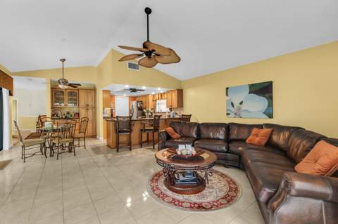 3839 NW 72nd Drive, Coral Springs FL - photo 9 of 43