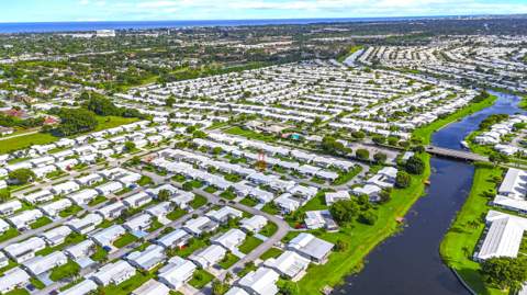 1103 Siesta Avenue, Boynton Beach FL - photo 23 of 31