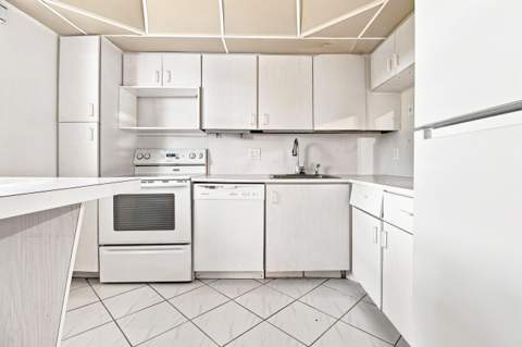 8321 Sands Point Boulevard #D305, Tamarac FL - photo 8 of 30