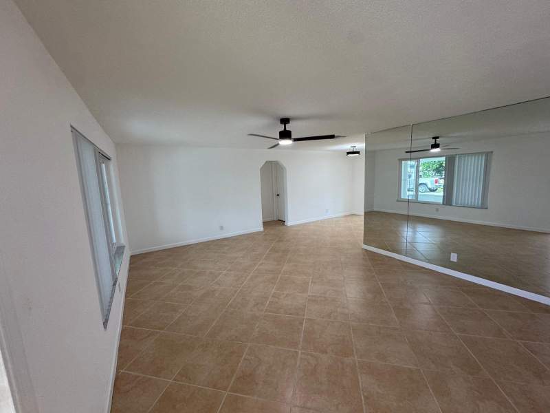 2 bedroom Single Family Residence at 4734 NW 49th Court, Mainlands Of Tamarac Lakes, Tamarac — photo 5