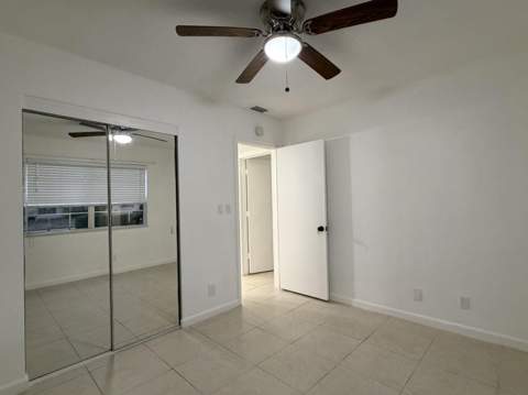 298 SW 6th Street #109, Boca Raton FL - photo 9 of 25