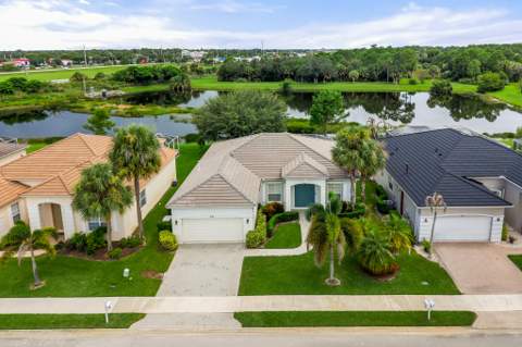 531 SW Lake Manatee Way, Port St. Lucie FL - photo 6 of 56