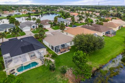 531 SW Lake Manatee Way, Port St. Lucie FL - photo 10 of 56