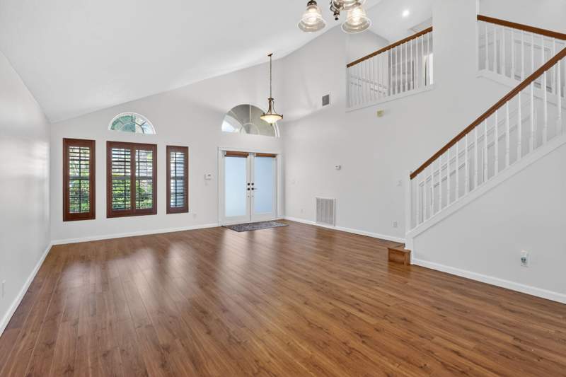 4 bedroom Single Family Residence at 1021 SE Westminster Place, Willoughby (Aka Willoughby Glen), Stuart — photo 3