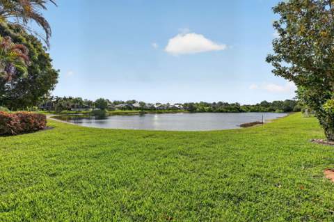 1021 SE Westminster Place, Stuart FL - photo 6 of 72