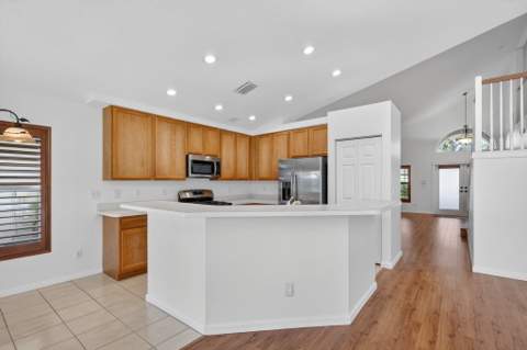 1021 SE Westminster Place, Stuart FL - photo 20 of 72