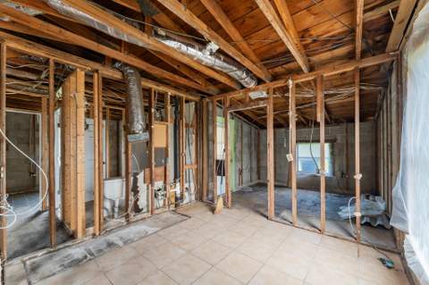 2102 Avenue P, Fort Pierce FL - photo 7 of 13