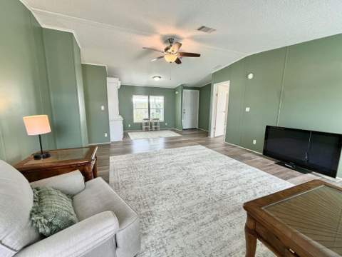 3333 Columbrina Circle, Port St. Lucie FL - photo 10 of 28