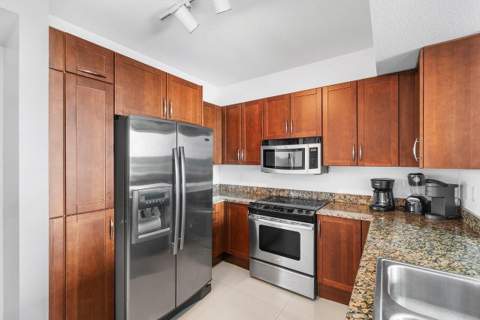 350 N Federal Highway #Apt 606, Boynton Beach FL - photo 9 of 33