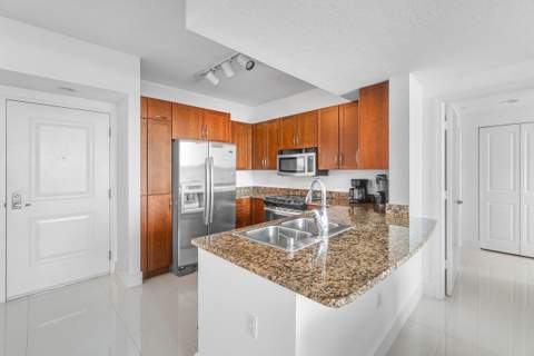 350 N Federal Highway #Apt 606, Boynton Beach FL - photo 10 of 33