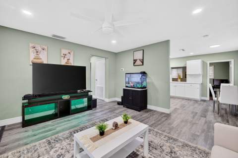 2333 NW 82nd Way, Sunrise FL - photo 6 of 26