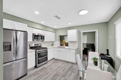2333 NW 82nd Way, Sunrise FL - photo 7 of 26