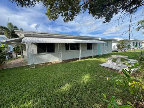 4740 NW 49th Court, Tamarac FL - photo 7 of 32