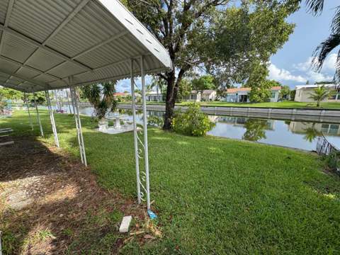 4740 NW 49th Court, Tamarac FL - photo 6 of 32