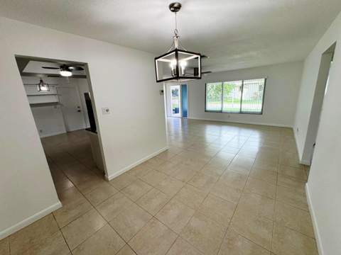 4740 NW 49th Court, Tamarac FL - photo 14 of 32