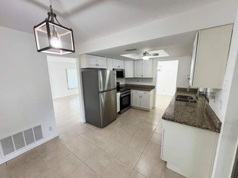 4740 NW 49th Court, Tamarac FL - photo 17 of 32