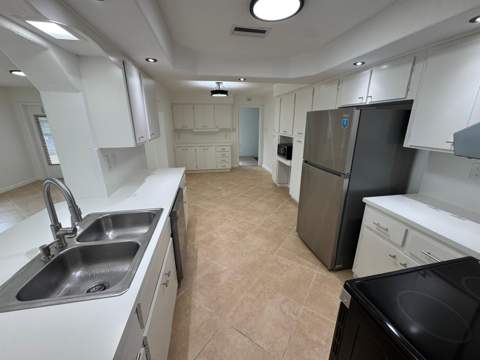 4740 NW 49th Court, Tamarac FL - photo 15 of 32