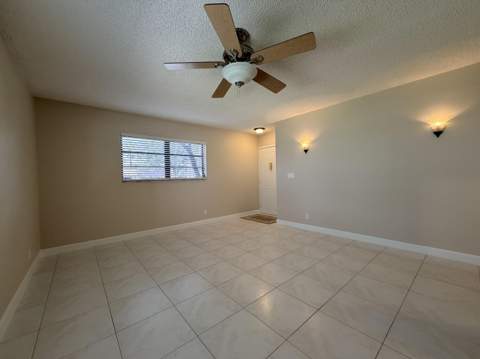 7625 NW 79th Avenue #Unit 107, Tamarac FL - photo 7 of 32