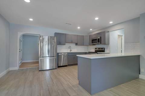 1060 NW 49th Court, Deerfield Beach FL - photo 10 of 41
