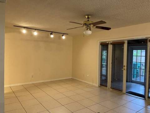 54 Matador Lane, Davie FL - photo 14 of 43