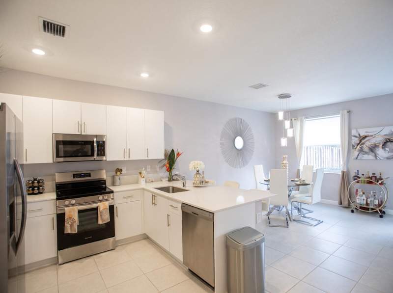 3 bedroom Townhouse at 11966 NW 46th Street, Sunset Trails, Coral Springs — photo 3