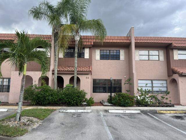 3 bedroom Townhouse at 54 Matador Lane, Valencia Village Condo Phase I, Davie — photo 2
