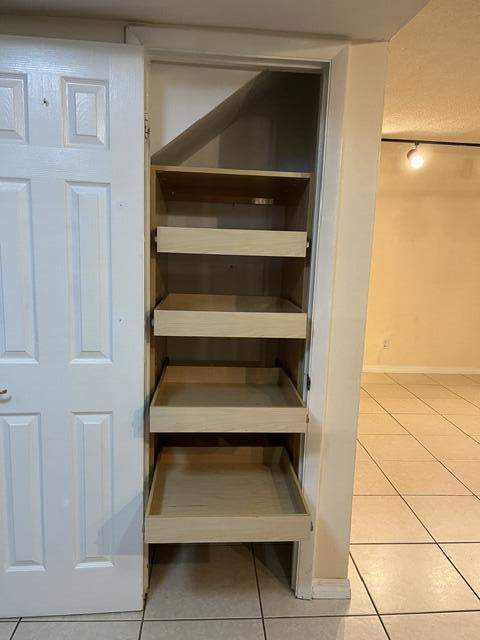54 Matador Lane, Davie FL - photo 9 of 43