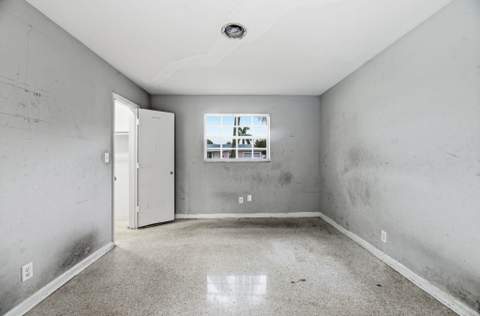 2700 NW 36th Avenue, Lauderdale Lakes FL - photo 14 of 31