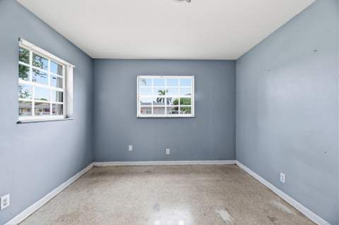 2700 NW 36th Avenue, Lauderdale Lakes FL - photo 17 of 31