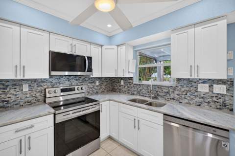 1873 SW 28th Terrace, Fort Lauderdale FL - photo 11 of 33