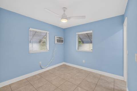 1873 SW 28th Terrace, Fort Lauderdale FL - photo 15 of 33