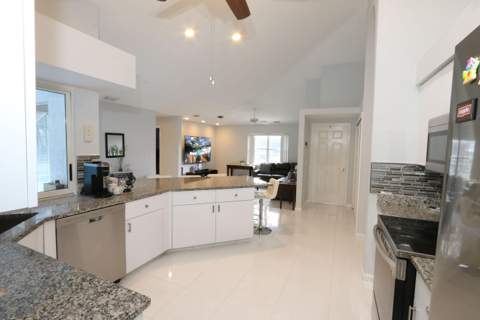 549 SE Cliff Road, Port St. Lucie FL - photo 18 of 53