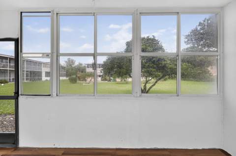 210 Canterbury J #1, West Palm Beach FL - photo 24 of 36