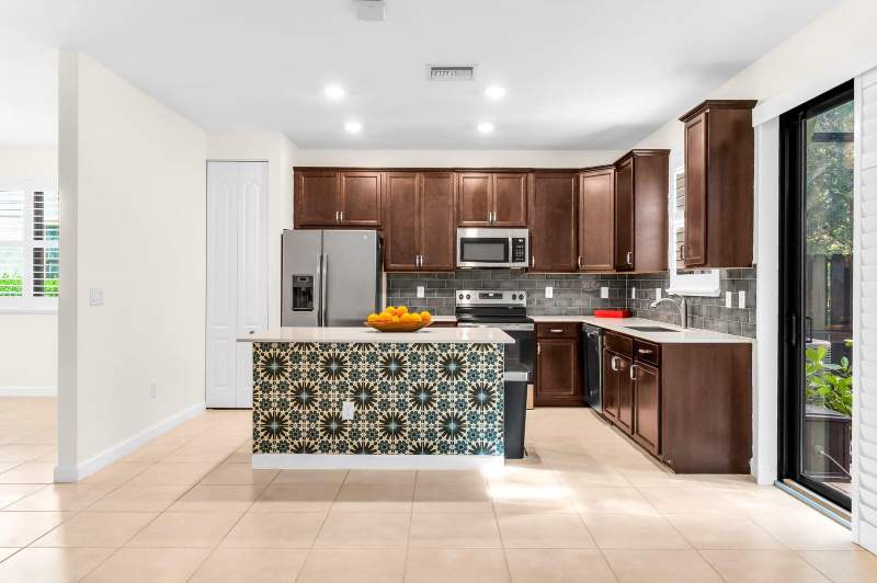 4 bedroom Townhouse at 12822 Anthorne Lane, Flavor Pict Townhomes Pud Replat, Boynton Beach — photo 4