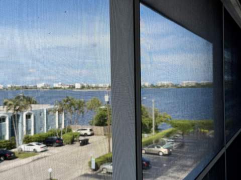 1502 S Lakeside Drive ##401, Lake Worth Beach FL - photo 16 of 41
