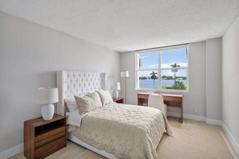 1701 S Flagler Drive #408, West Palm Beach FL - photo 20 of 32